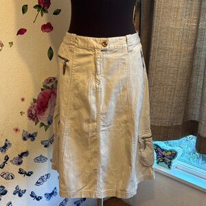 J. Jill cream floral utility A-line silhouette midi skirt. Size 8.